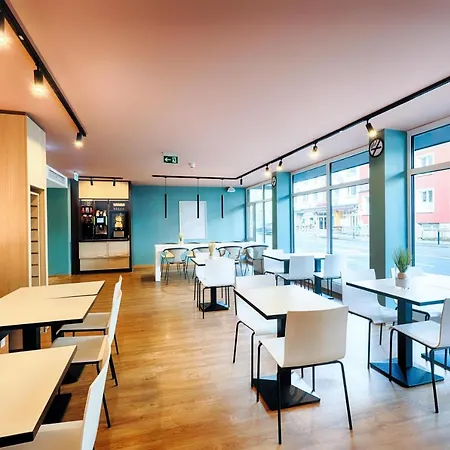 Hotel Bremen-city 2*