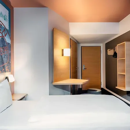Hotell Bremen-city 3*